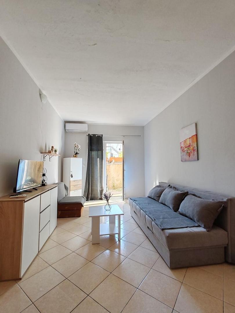 Apartmani I Sobe Brancin 内乌姆 外观 照片
