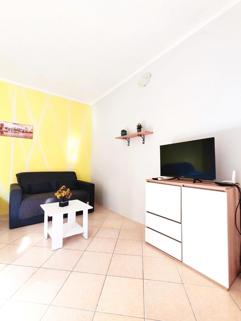 Apartmani I Sobe Brancin 内乌姆 外观 照片