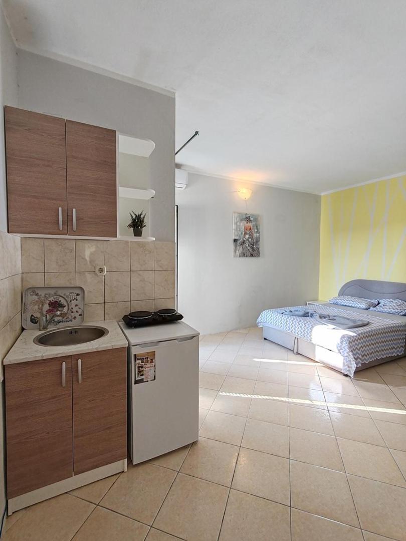 Apartmani I Sobe Brancin 内乌姆 外观 照片