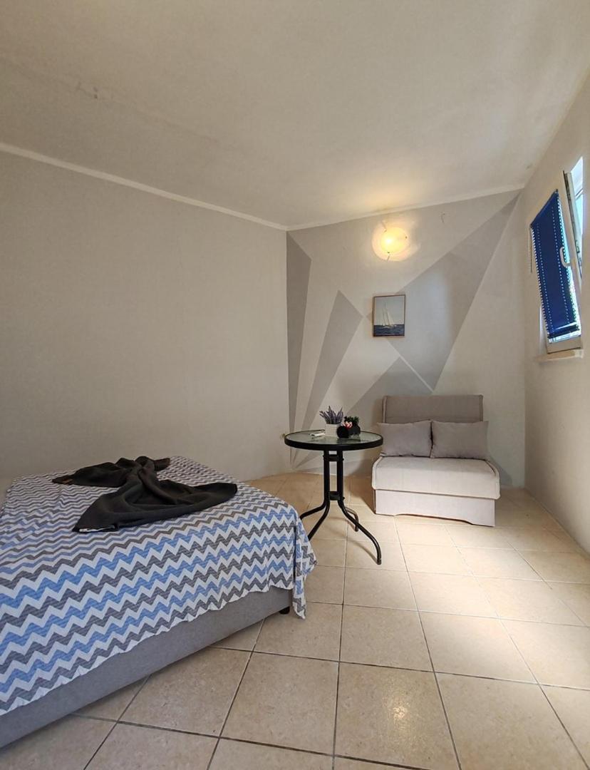 Apartmani I Sobe Brancin 内乌姆 外观 照片
