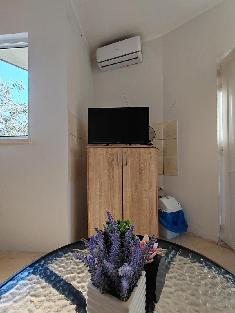 Apartmani I Sobe Brancin 内乌姆 外观 照片
