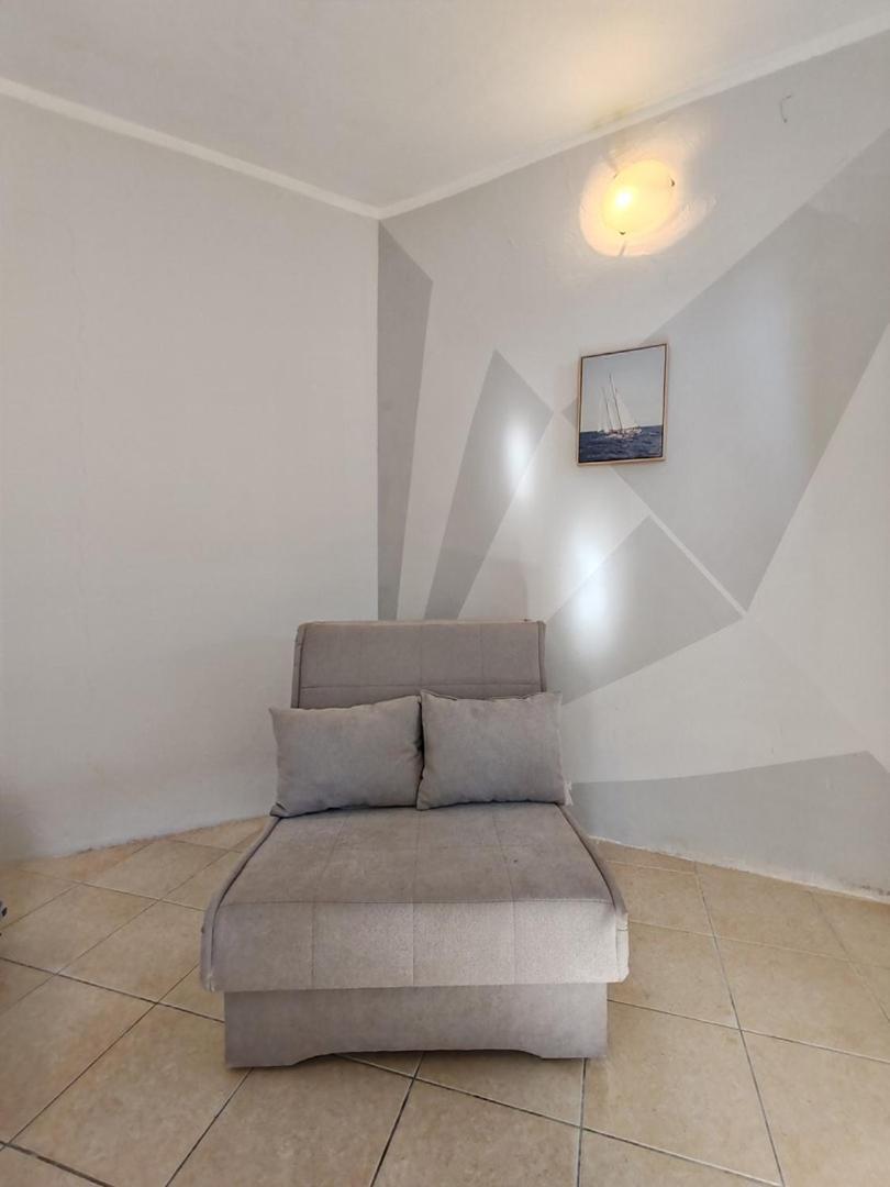 Apartmani I Sobe Brancin 内乌姆 外观 照片