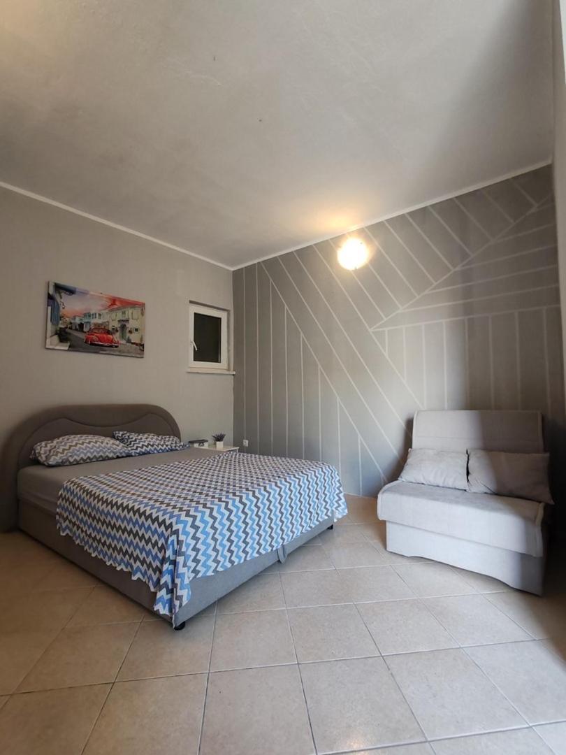 Apartmani I Sobe Brancin 内乌姆 外观 照片